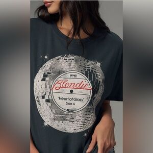 Letluv Blondie Heart of Glass Graphic Tee | S